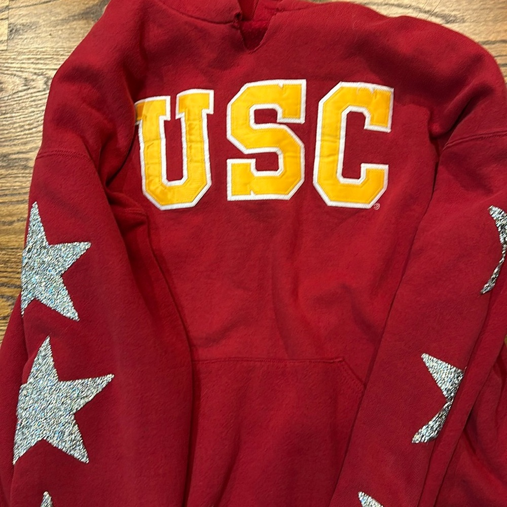 USC sweatshirt